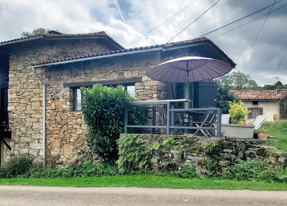 Gite Dans Un Hameau De Charme Castelnau-Durban Exteriér fotografie
